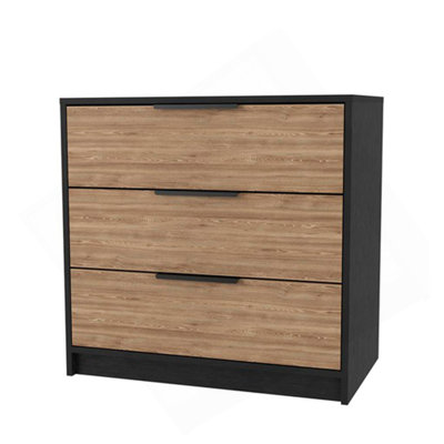 Commode à trois tiroirs