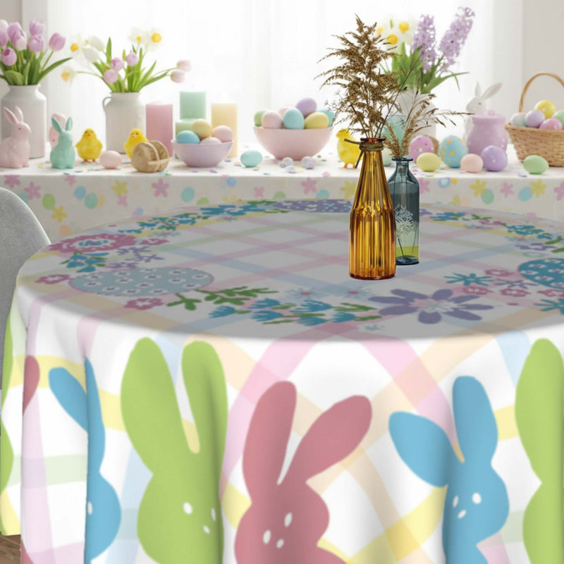 Nappe de Pâques 60 po avec œufs, lapins et buffles écossais