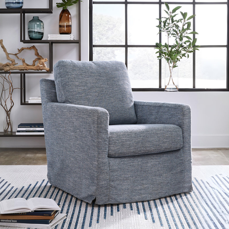 Aughnahoy 30" Wide Swivel Chair, Bleu