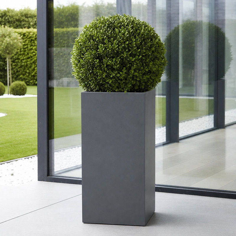 Wormleysburg Planter, Charcoal