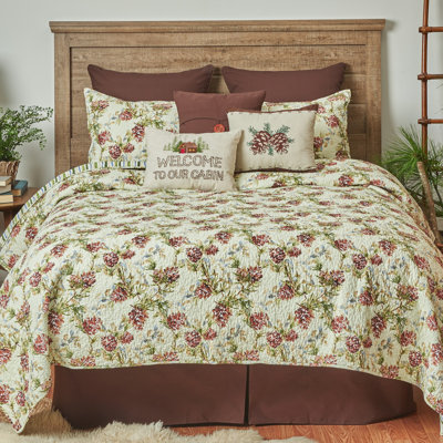 Cooper Pines Cotton Reversible Quilt Set