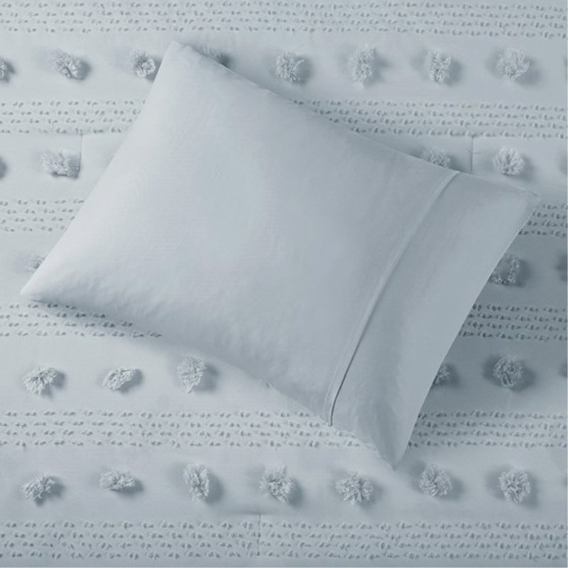 King/Cal King Clip Jacquard Comforter Set