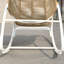 Chaise berçante simple en rotin