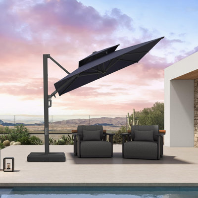 Parasol en porte-à-faux carré 8 'avec base et rotation à 60 degrés
