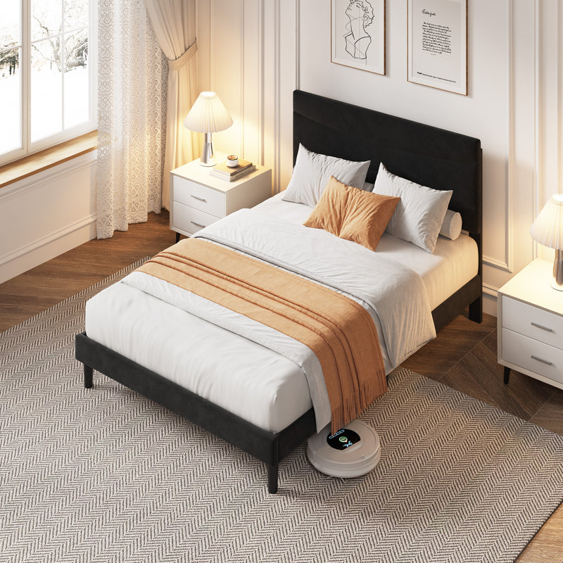 Bed, Black