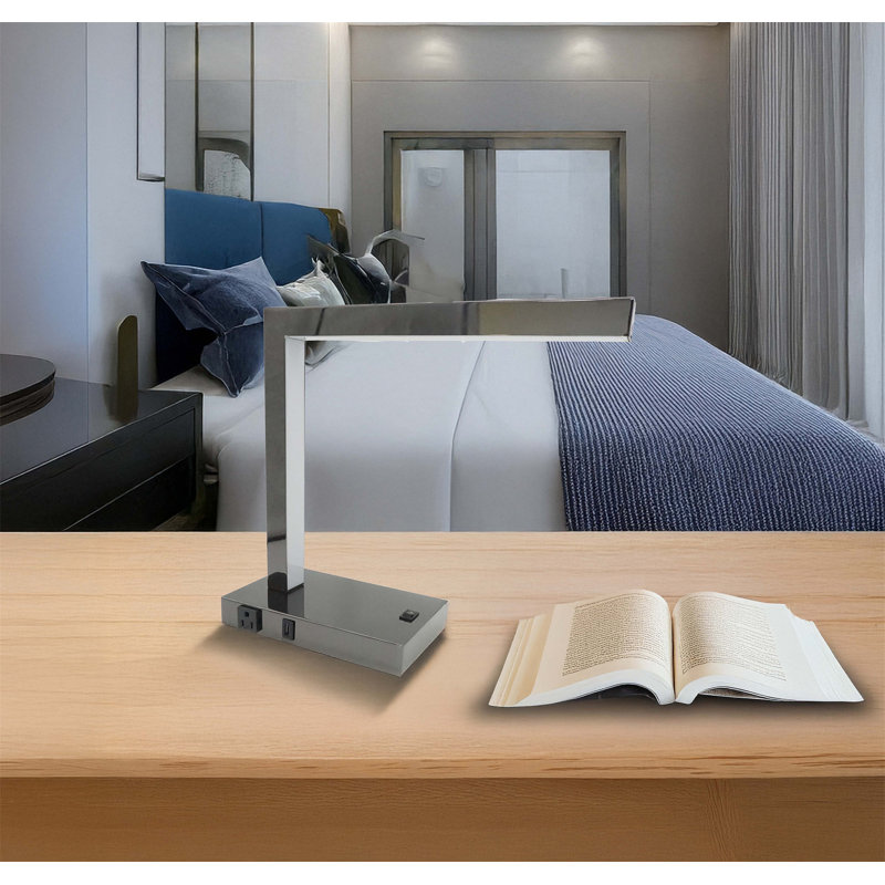Lampe de bureau moderne à DEL avec prise USB et prise de courant