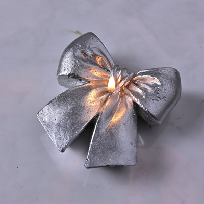 Silver Metallic Bow Candle