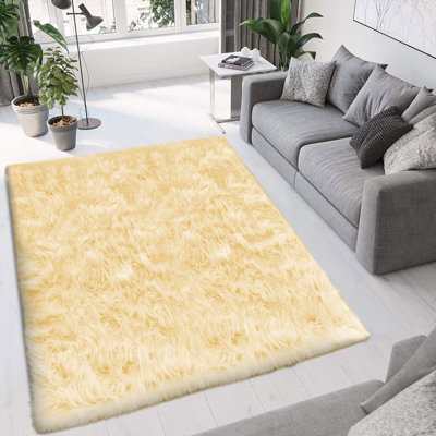Cheveyo Faux Sheepskin Indoor Rug