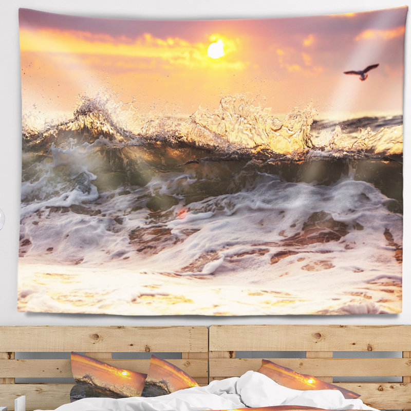 Tapisserie «Seascape Sunrise and Roaring Ocean Waves», H 32 po x l 39 po