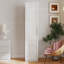 Garde-manger autoportant polyvalent blanc Carrizales avec tablettes réglables et grand espace de rangement pour divers besoins de la maison