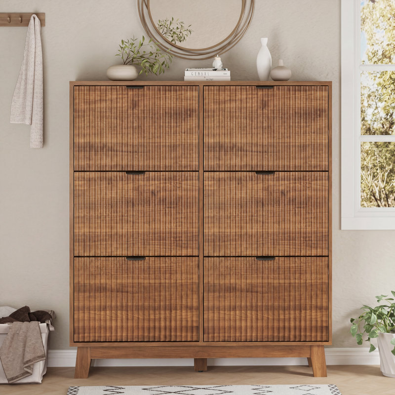 Armoire à chaussures cannelée de 53 po de hauteur avec 6 tiroirs rabattables et poignées en métal pour le vestibule, Brun