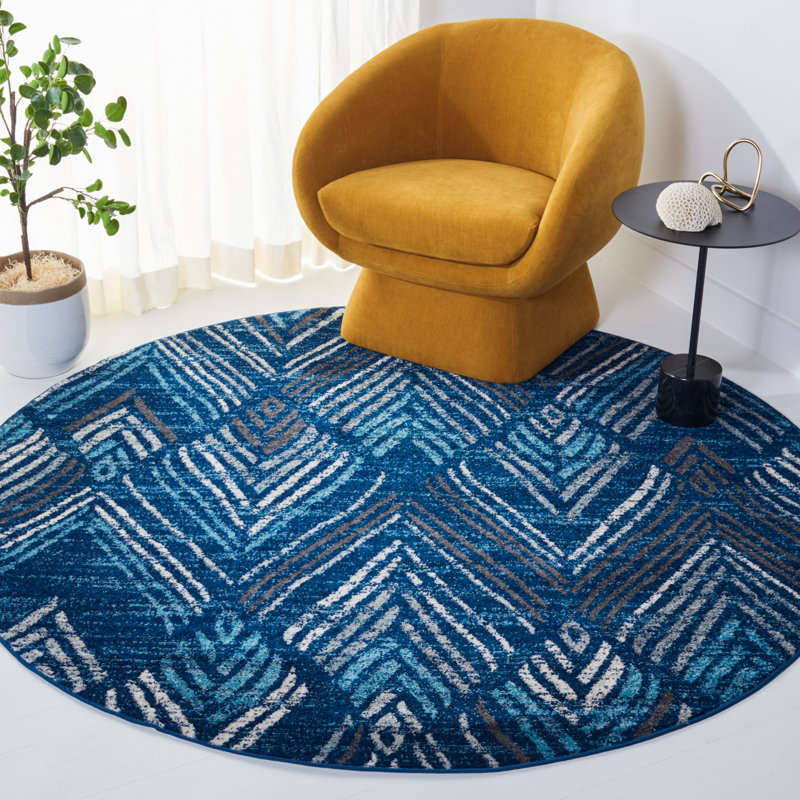 Brynlea Performance Chevron Rug, Round 6'7"
