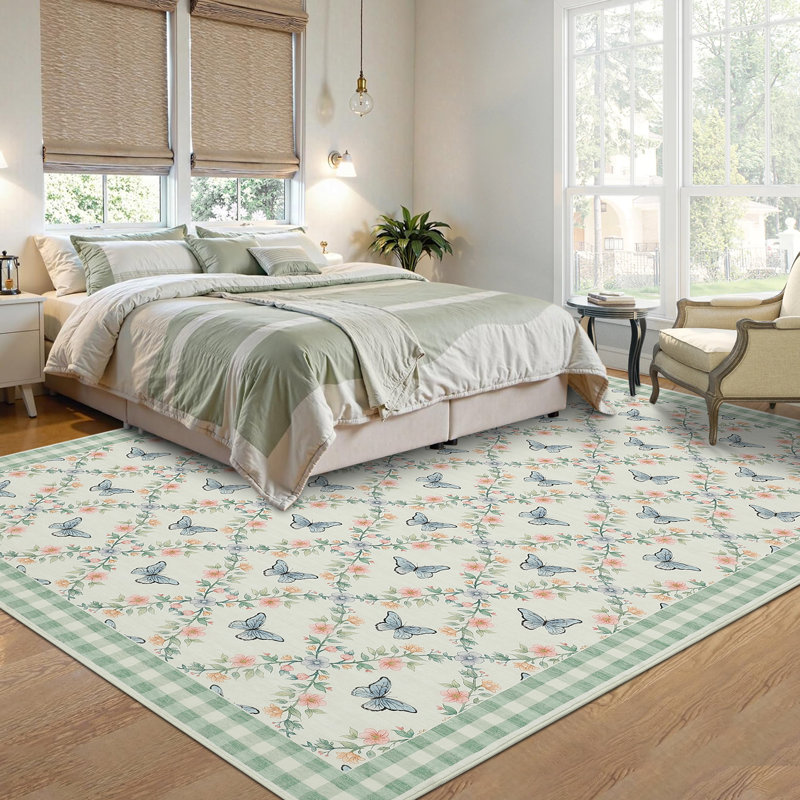 Runner Rug Long Washable Stain Resistant Rug for Hallway Non Slip Low Pile Ultra Soft Floor Mat, Foldable Floral Butterflies Carpet Runner