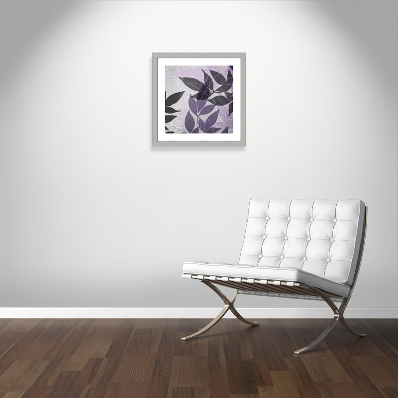 «Vibrant Purple Leaf IV» par Eada, impression encadrée