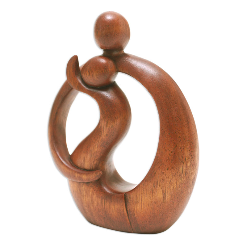 Figurines & Sculptures