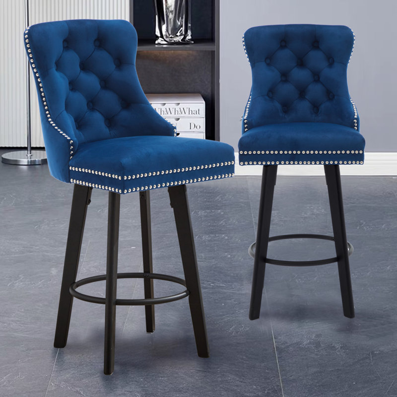 Tabourets de bar modernes en velours avec capitonnage à boutons et repose-pieds robuste pour îlot de cuisine ou bar personnel