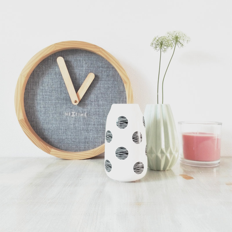 Horloge murale 11,81 ", Gris clair, H 12,12 po x l 12,12 po x P 2,12 po