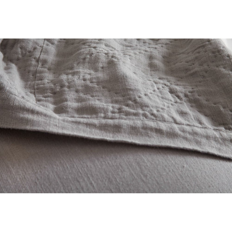 Courtepointe en lin Kyler, gris, grand, Queen Quilt
