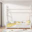 Lit maison multifonctionnel, structure en bois durable, conception moderne adaptée aux enfants