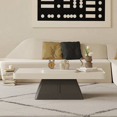 Modern minimalist creative coffee table