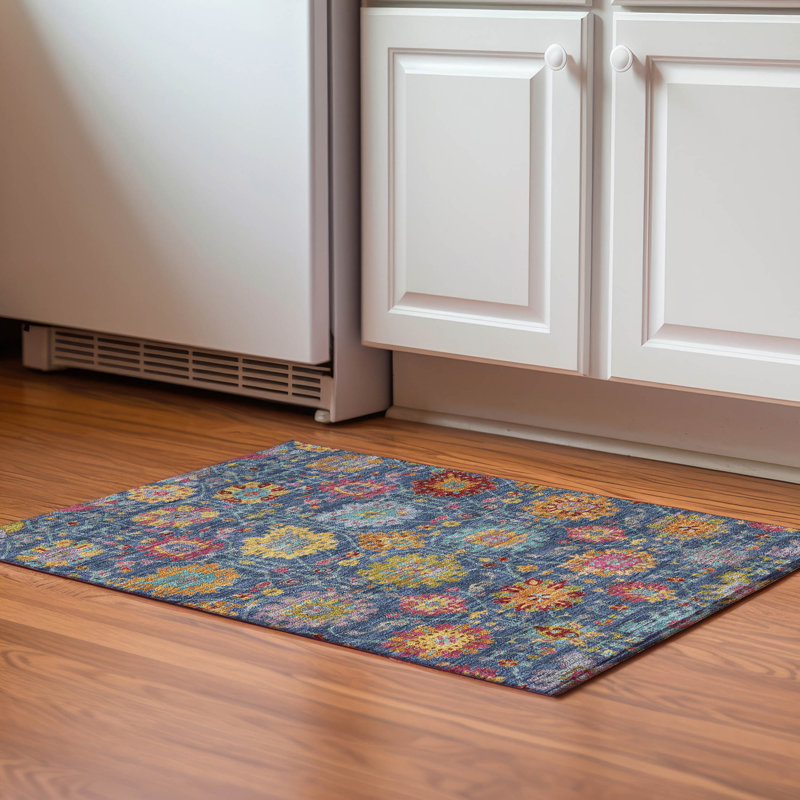 Tapis damassé de qualité supérieure Mayfield AMF2288, 1 pi 8 po x 2 pi 6 po, Marine