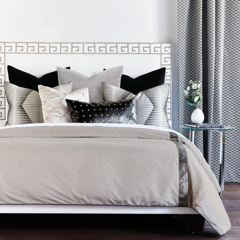 Liam Duvet Cover, Twin Duvet Cover + 3 Additional Pieces