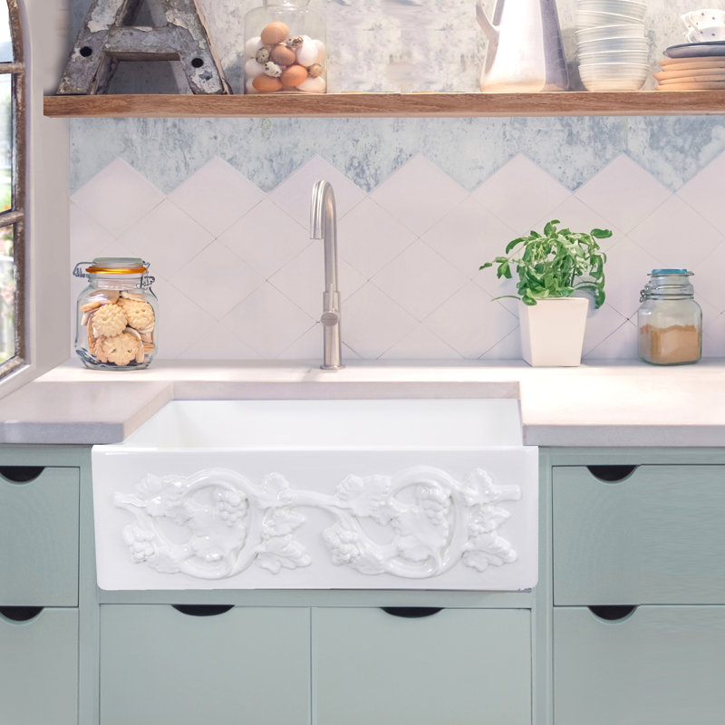 Vineyard 33'' L Single Basin Kitchen Sink
