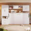 Lit escamotable avec tablettes ouvertes, tiroirs de rangement, armoire encastrée et table pour les espaces de chambre multifonctionnels
