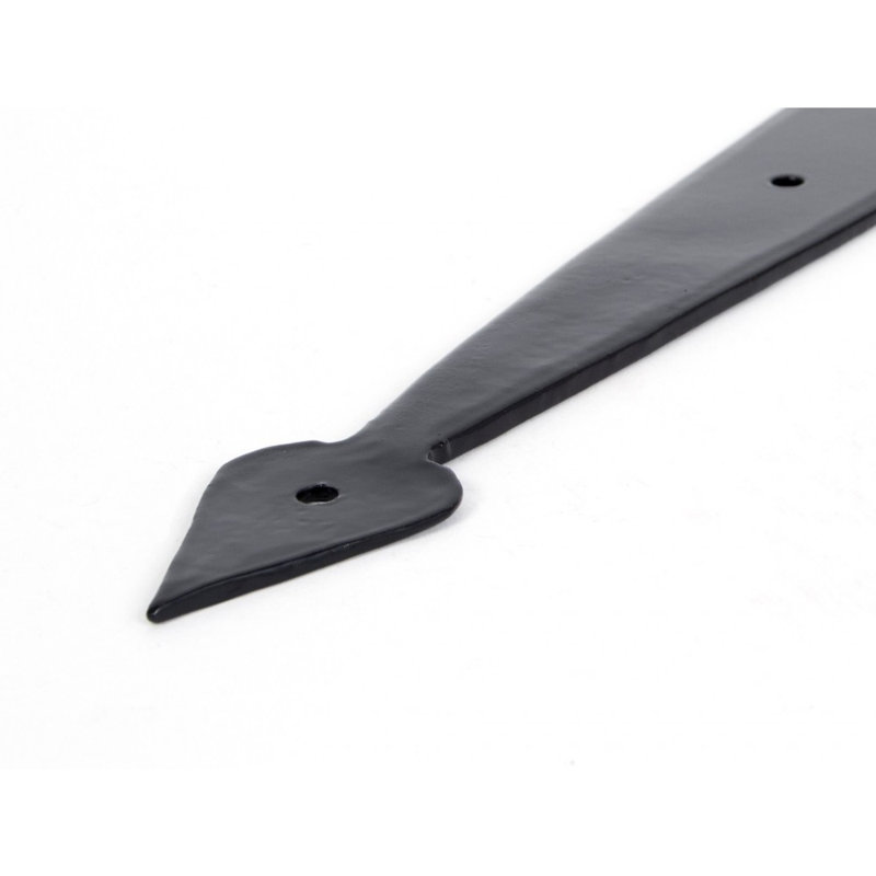 Arrow Head Beeswax T Hinge, Black
