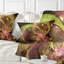 Coussin décoratif symétrique à motif floral vert fractal