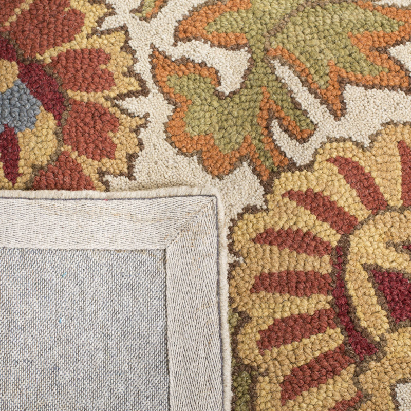 Emrick Blossom Hand Hooked Wool/Cotton/Latex Floral Rug in Ivory, Rectangle 2' x 3'