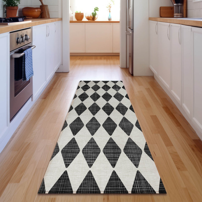 Premium Machine Washable Cerrito AMF578 Black Rug, Runner 2'3" x 7'6"