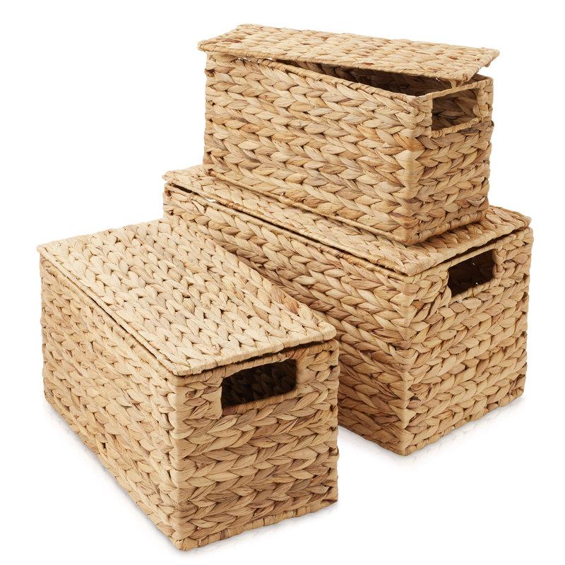 Casafield Water Hyacinth Storage Baskets with Lids, Set of 3 Woven Nesting Bins, Natural