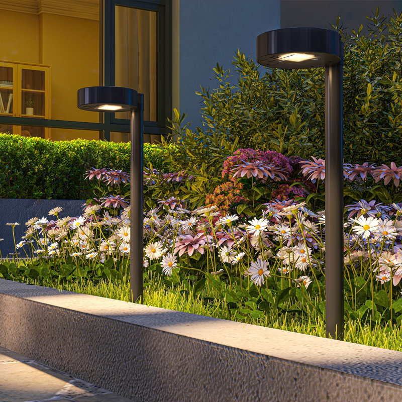 Solar Powered Integrated LED Pathway Light Pack
