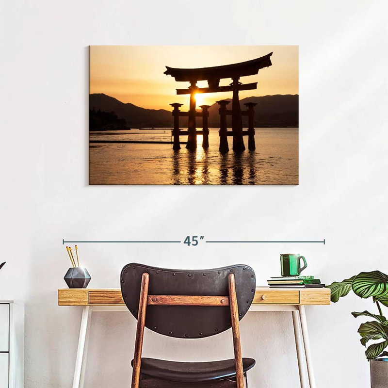 Coucher de soleil Ravi Miyajima Torii, H 24 po x l 36 po