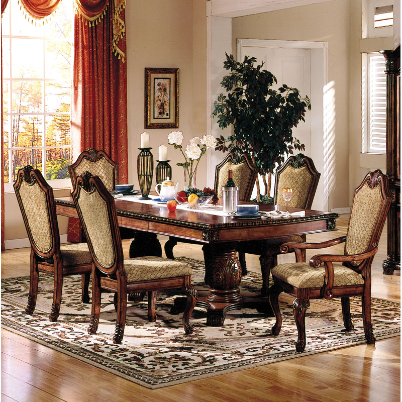 Liam Extendable Dining Table, Cherry