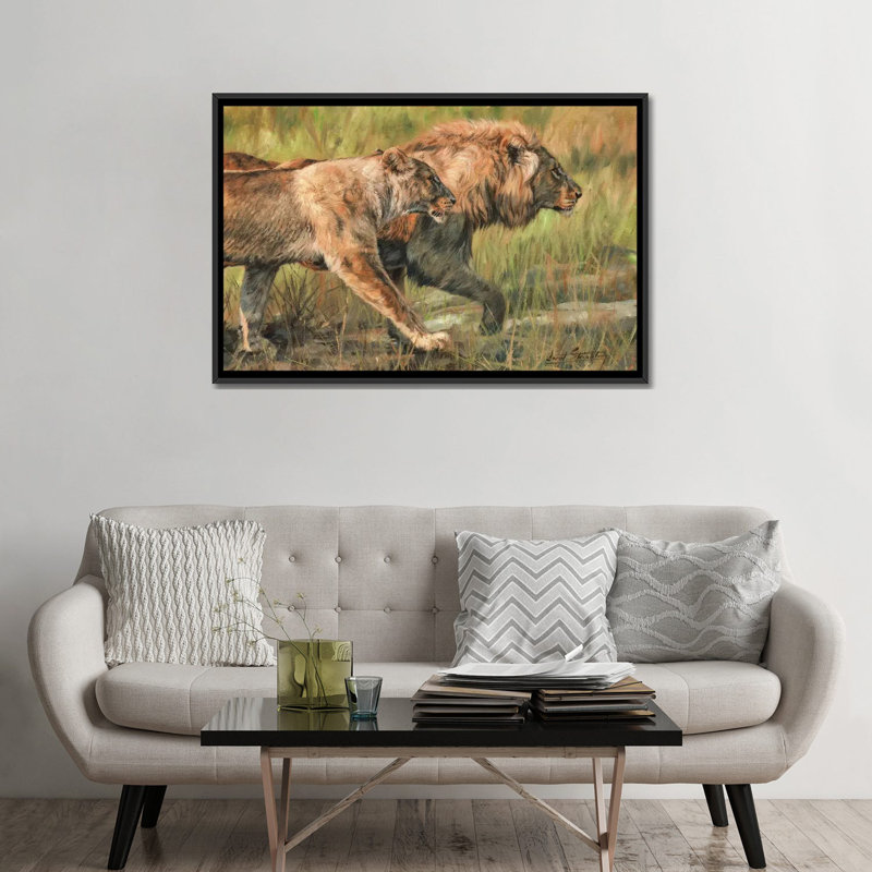 «Lion and Lioness», impression sur toile, H 18 po x l 26 po x P 1,5 po, Toile avec cadre noir, Pas de tapis