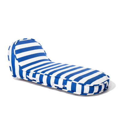 The Pool Lounger