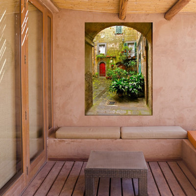 ITALIAN COURTYARD 30X40