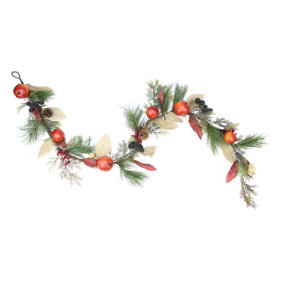 Guirlande artificielle 6 pi x 10 po avec baies et pins rouges - non éclairée