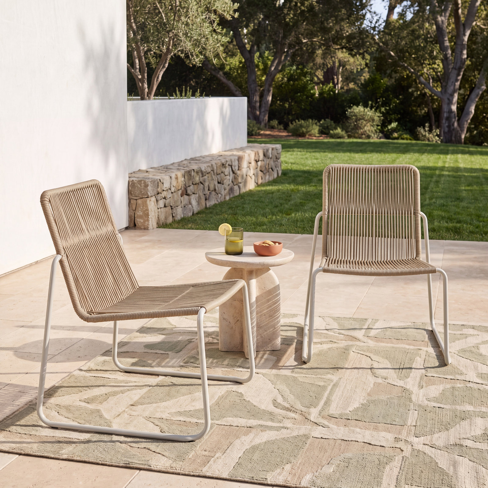 Patio Lounge Chair, Brown/White