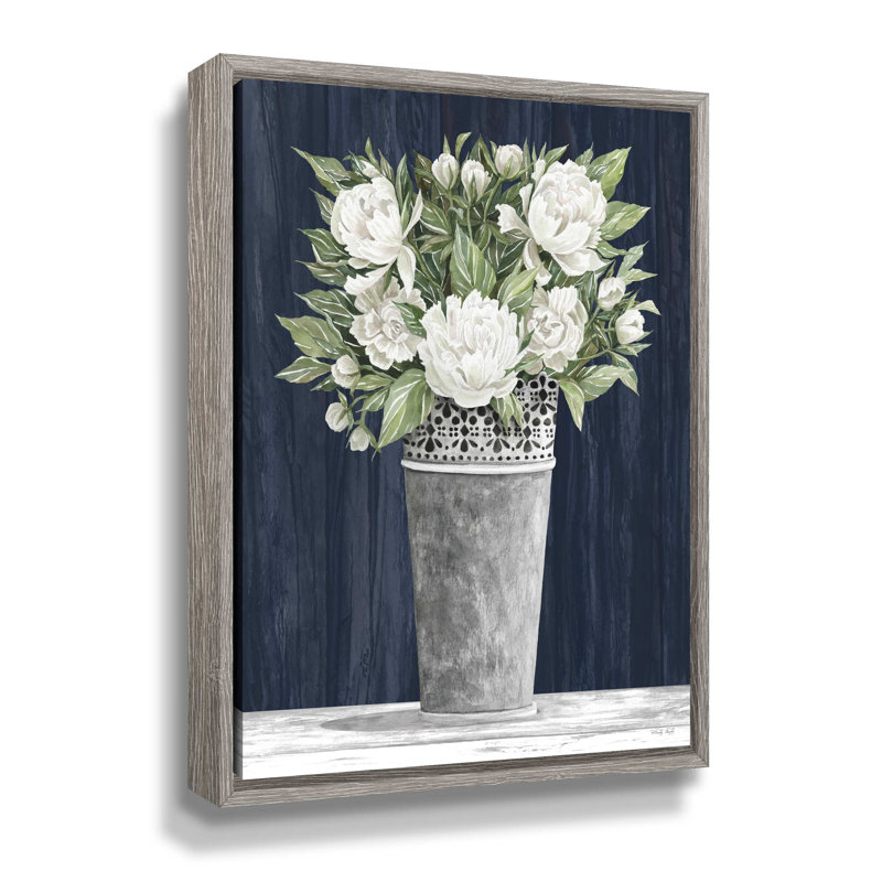 «Punched Tin White Floral» par Cindy Jacobs, reproduction d'art sur toile blanche et bleue, Cadre flottant blanc délavé