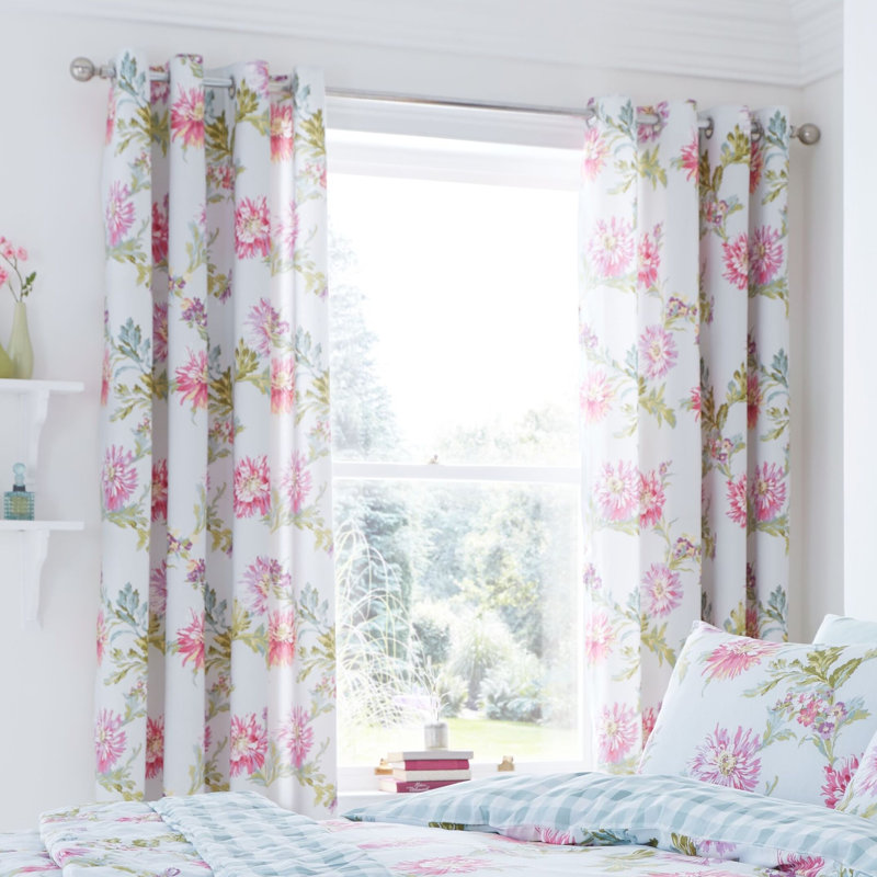 Chrysanthemum Check Single Panel