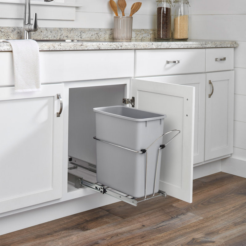 Poubelle coulissante en acier chromé Rev-A-Shelf, 20 pte (5 gallons)