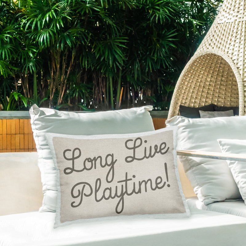 Coussin d'extérieur imprimé Long Live Playtime par Lil 'Rue