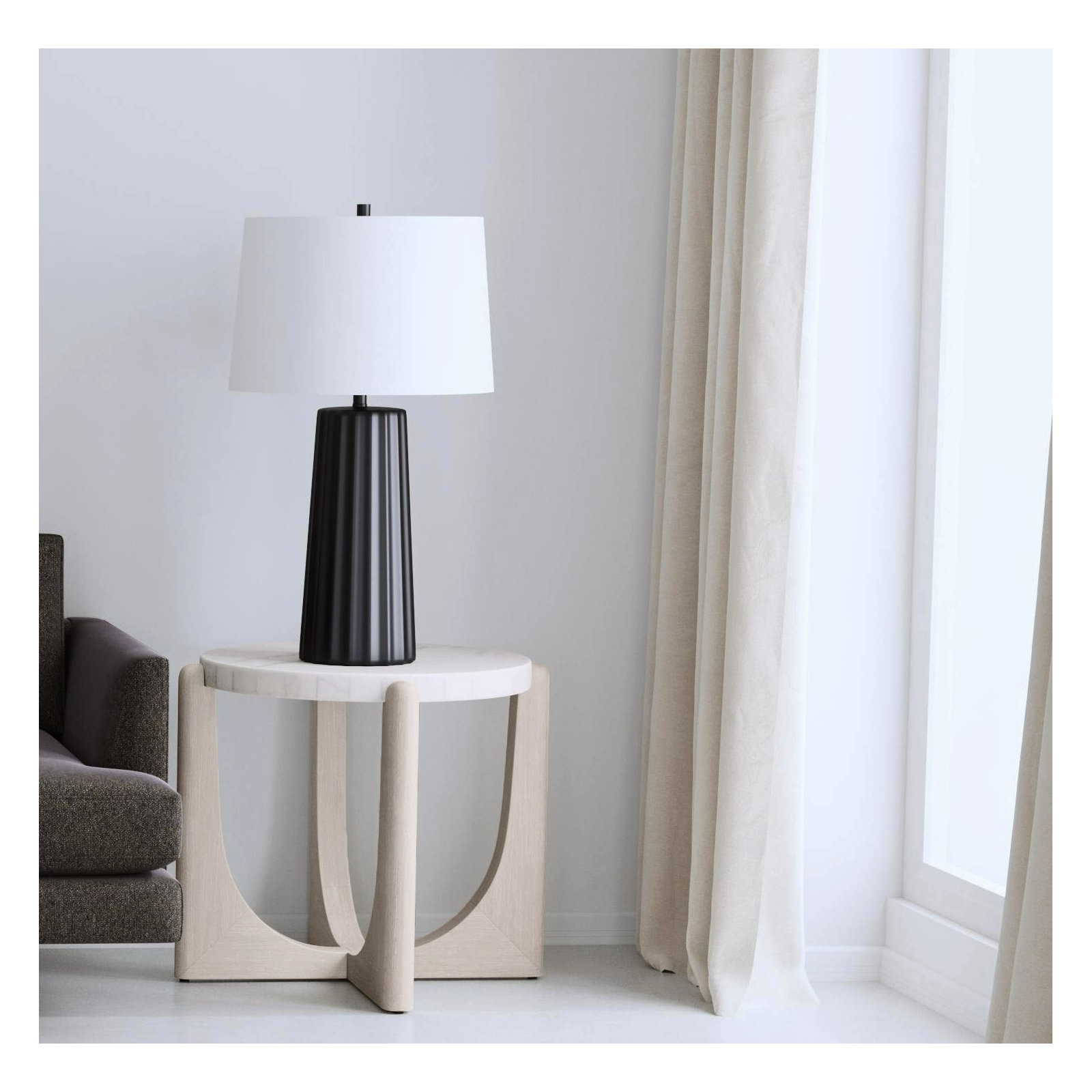 Ariyha Resin Table Lamp