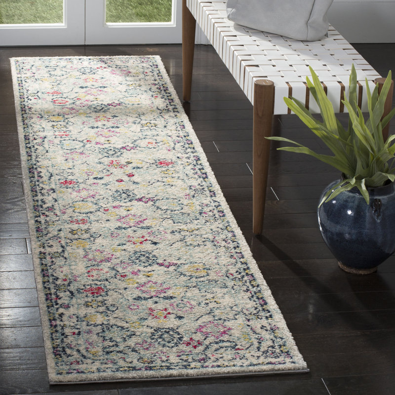 Christa Oriental Light Gray/Fuchsia Area Rug, Runner 2' x 8'