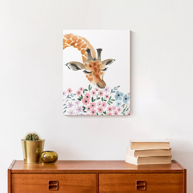 Girafe qui sent les fleurs sur toile, H 14 po x l 11 po