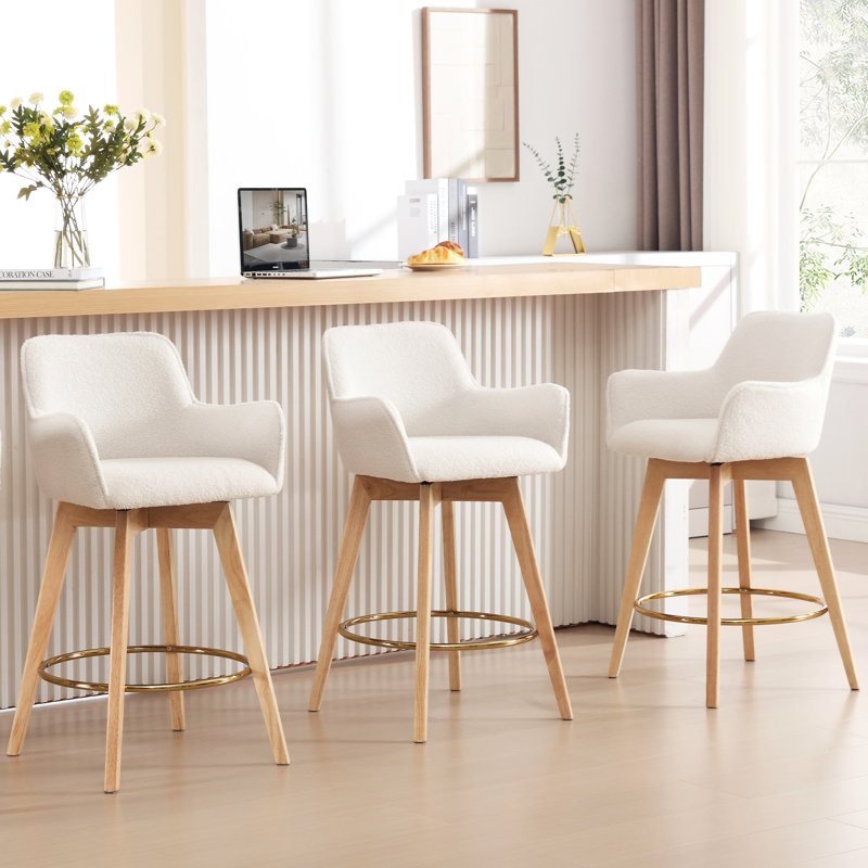 Tabouret de comptoir rembourré à dossier plein H 26,6 po Ashwell avec structure en bois d'hévéa massif et repose-pieds doré (ensemble de 3) Ashwell