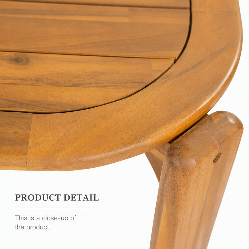 Table de salle à manger d'extérieur Kaja en bois d'acacia, finition teck, avec un design à lattes pour un mobilier de patio durable et élégant.